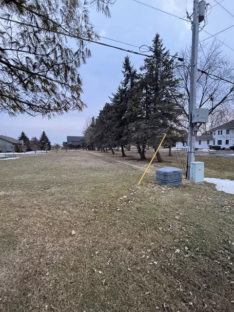 2135 E Pickard, Mount Pleasant, MI 48858 photo 4