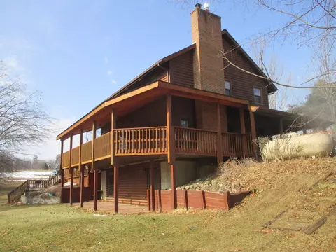 6203 S Whiteville, Mount Pleasant, MI 48858
