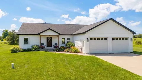 364 Godsway, Traverse City, MI 49696