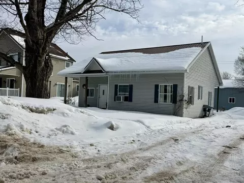409 Walnut, Kalkaska, MI 49646