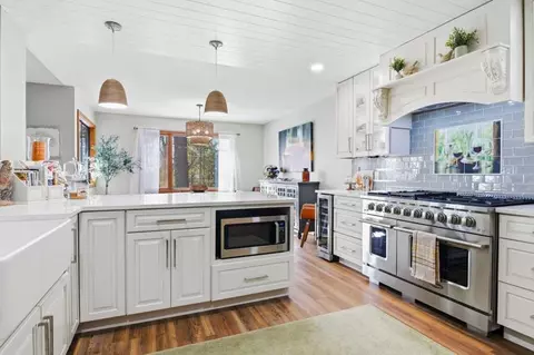 6273 Summit, Traverse City, MI 49686
