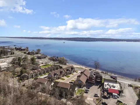 13800 S West Bay Shr, Traverse City, MI 49684