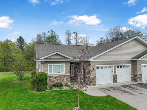 2140 Chelsea, Traverse City, MI 49685