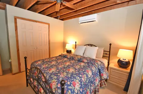 Bedroom - 8 South Gln, Arbor, MI 49636 photo 2 of 7