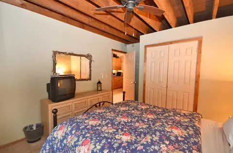 Bedroom - 8 South Gln, Arbor, MI 49636 photo 3 of 7
