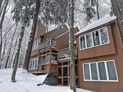 Exterior - 8 South Gln, Arbor, MI 49636 photo 3 of 4