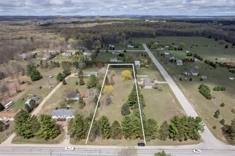 10864 Cedar Run, Traverse City, MI 49684