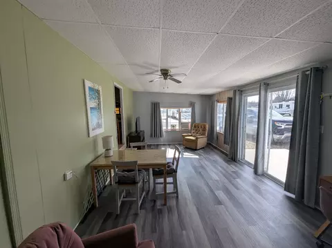 831 S Main UNIT 201, Au Gres, MI 48703 photo 12