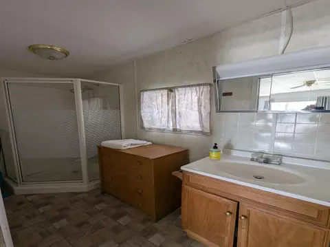 831 S Main UNIT 201, Au Gres, MI 48703 photo 10