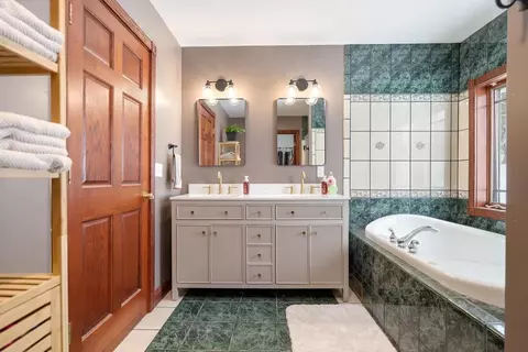 Bath - 5465 Samels, Williamsburg, MI 49690 photo 5 of 8