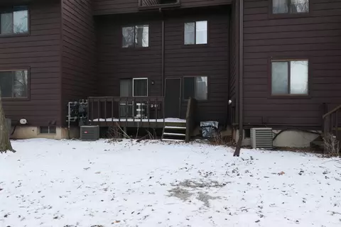 205 E Jolly, Lansing, MI 48910 photo 3