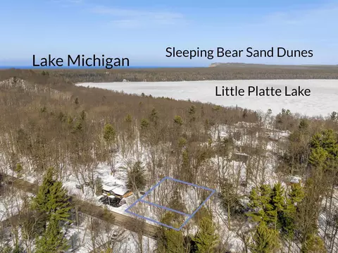lot S 102-104 Poplar, Honor, MI 49640