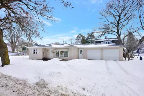 311 Lester, Cadillac, MI 49601