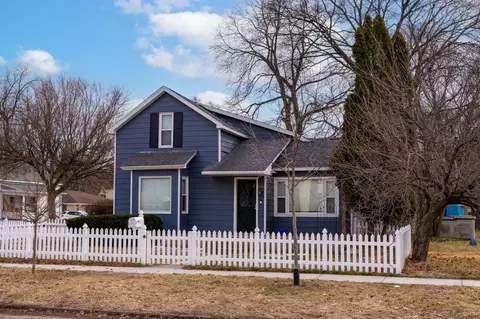 320 E Wisconsin, Mount Pleasant, MI 48858