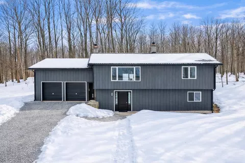 10150 E Grandview, Traverse City, MI 49684