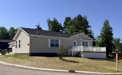 2111 Vista Vw #LOT : 30, Traverse City, MI 49686