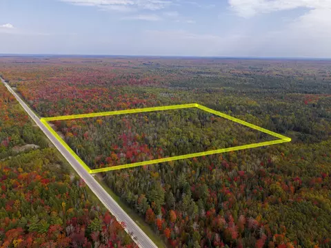 V/l M-117, Engadine, MI 49827