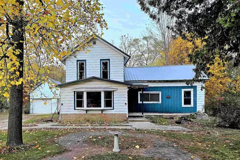 602 Olive, Saint Louis, MI 48880