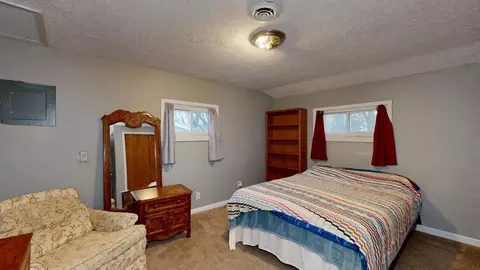 233 E Wright, Shepherd, MI 48883 photo 11