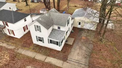 233 E Wright, Shepherd, MI 48883 photo 26