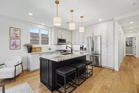 113 Park #501, Traverse City, MI 49684