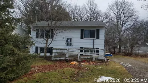 206 Williamette, Alma, MI 48801