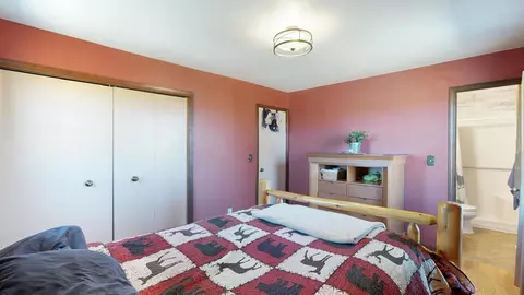 Bedroom - 4775 E Coleman, Clare, MI 48617 photo 2 of 6