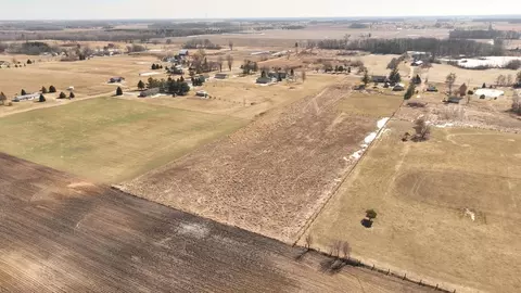 View/Area - 4775 E Coleman, Clare, MI 48617 photo 5 of 6