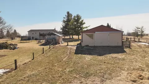 Exterior - 4775 E Coleman, Clare, MI 48617 photo 6 of 8