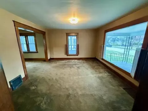 615 Wright, Alma, MI 48801 photo 3