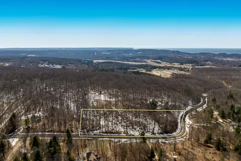 00 Glory, Frankfort, MI 49635
