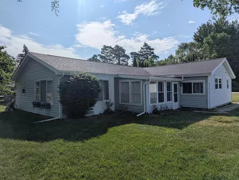 Exterior - 620 Burt #LOT : 28-29, Au Gres, MI 48703 photo 3 of 8