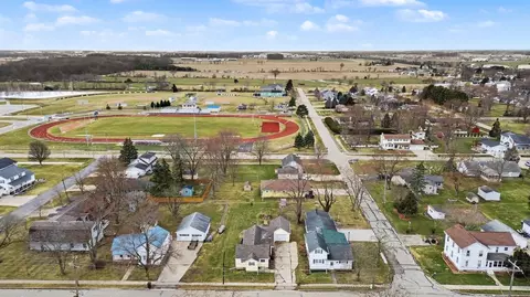 528 S Main St, Fowler, MI 48835 photo 4