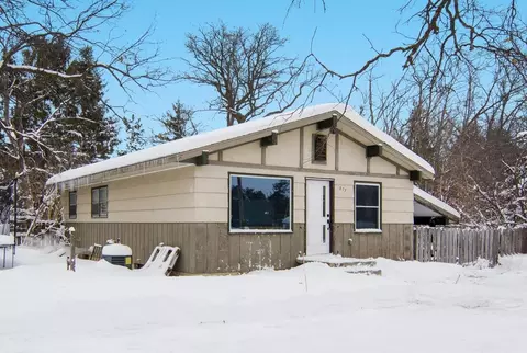 877 Parsons, Traverse City, MI 49686