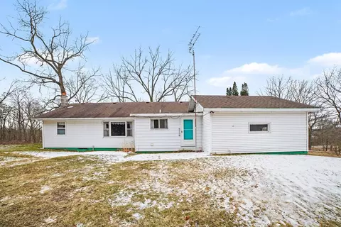 Exterior - 7495 E Mcbrides, Edmore, MI 48829 photo 9 of 12