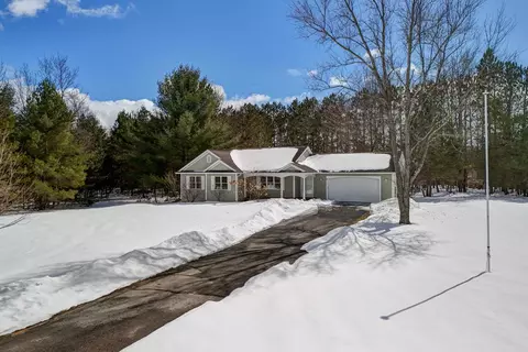 6107 Jeffrey, Grawn, MI 49637