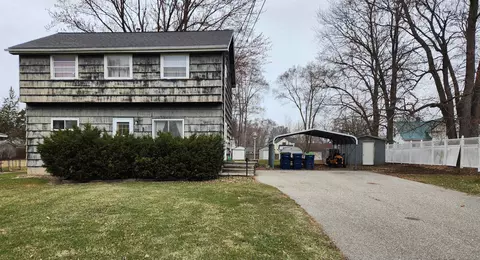 104 E Sexton, Breckenridge, MI 48615