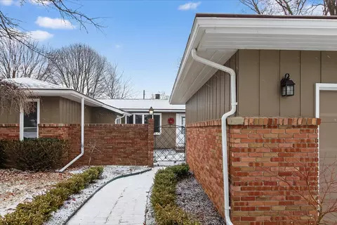 Exterior - 980 Glencoe, Alma, MI 48801 photo 12 of 13
