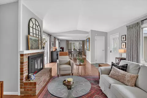Living - 980 Glencoe, Alma, MI 48801 photo 3 of 3