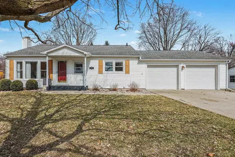 137 Fox, Saint Louis, MI 48880