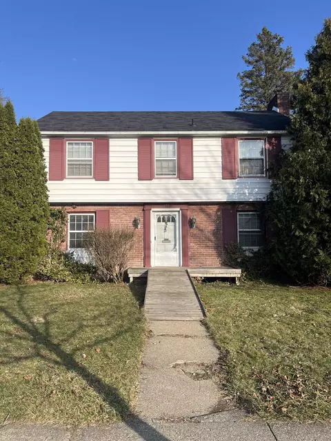 615 N Michigan, Howell, MI 48843