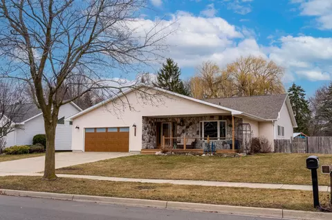 1225 Abbey, Mount Pleasant, MI 48858