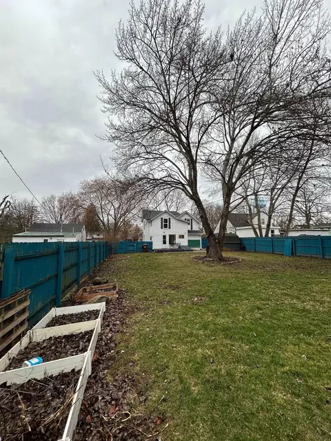 320 N Elm, Ithaca, MI 48847 photo 6