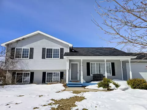 2392 Woodcock, Traverse City, MI 49685