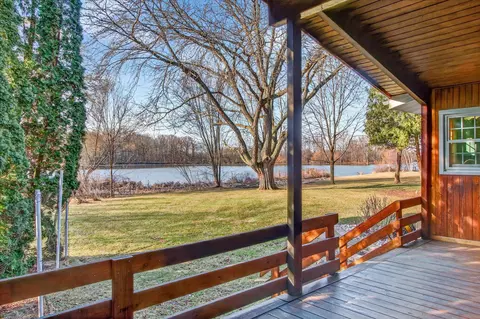 Exterior - 901 Riverview, Alma, MI 48801 photo 6 of 11