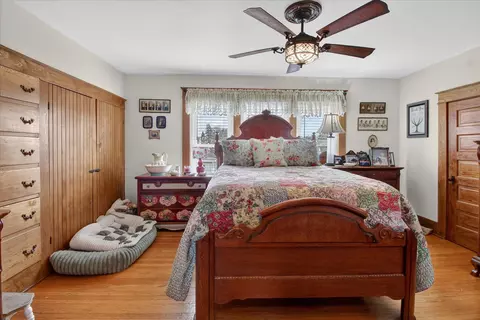 Bedroom - 121 End, Alma, MI 48801 photo 1 of 6