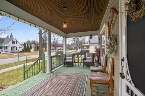 Exterior - 121 End, Alma, MI 48801 photo 5 of 15