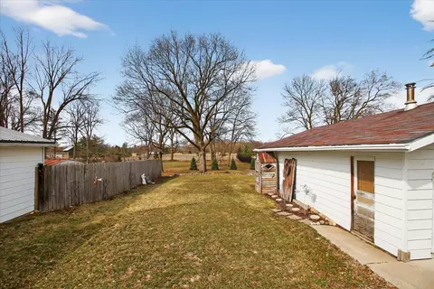 Exterior - 121 End, Alma, MI 48801 photo 11 of 15