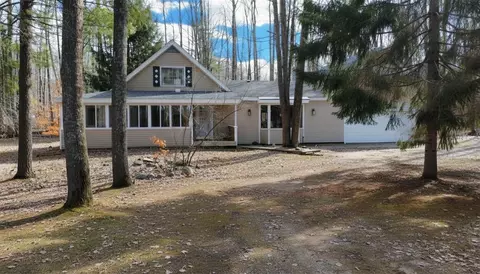 8420 E Stockwell, Harrison, MI 48625