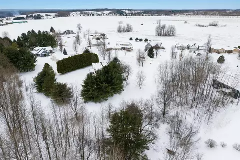 846 Shamrock, Traverse City, MI 49696